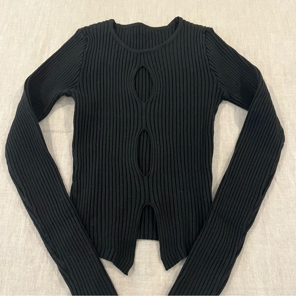 Ribbed Keyhole Sweater - Picture 2 of 5